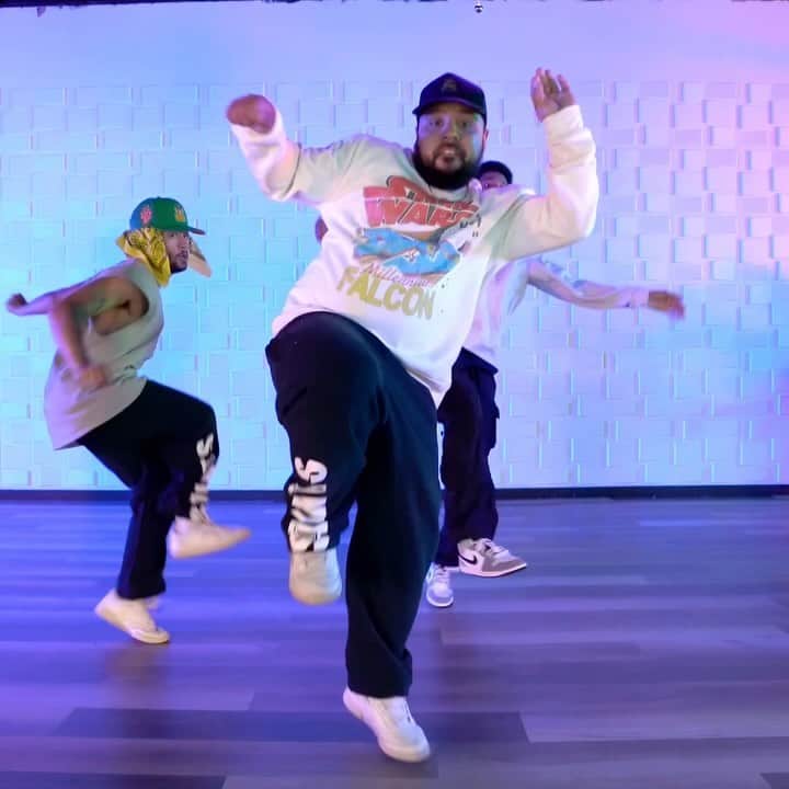 World of Danceのインスタグラム：「@dvtboinvte with the fein, fein, fein, fein   🏡 @salutesocietystudio_  Choreography by @dvtboinvte  Dancers @dvtboinvte @julian.provan @artisticallydavien_  Song by @travisscott ft @playboicarti “Fein”   #wod #worldofdance」