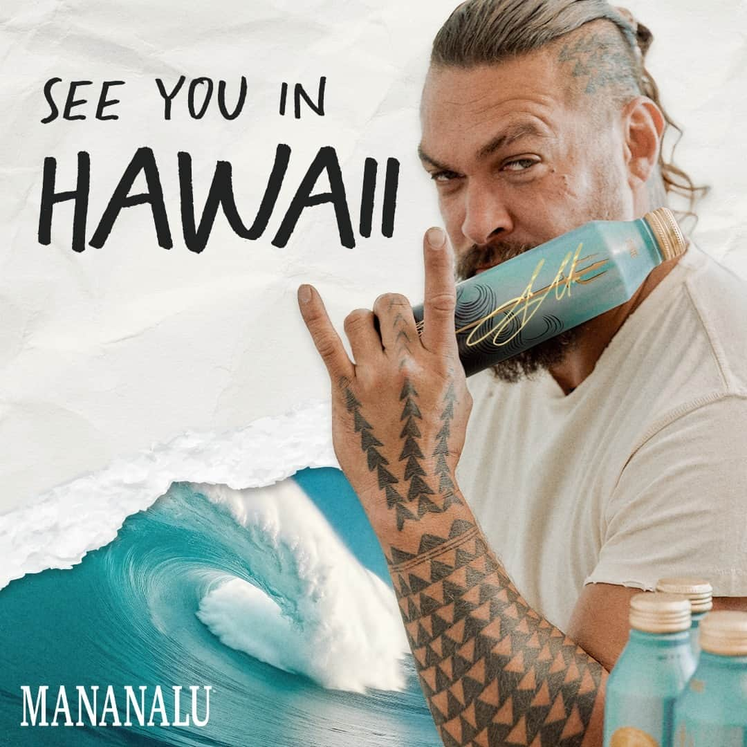 ジェイソン・モモアさんのインスタグラム写真 - (ジェイソン・モモアInstagram)「We can’t wait to see you, Hawaii! Swipe to see details of where to get your signed limited-edition Mananalu x Aquaman bottle.   #Aquaman and the Lost Kingdom - only in theaters December 22.」12月16日 3時57分 - prideofgypsies