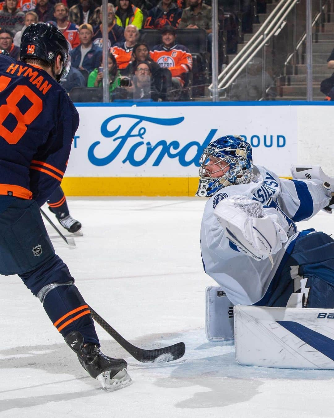 NHLさんのインスタグラム写真 - (NHLInstagram)「Dialed in. 🙅‍♂️  Andrei Vasilevskiy made 53 saves last night in the @tblightning’s 7-4 win. 🔥」12月16日 4時07分 - nhl