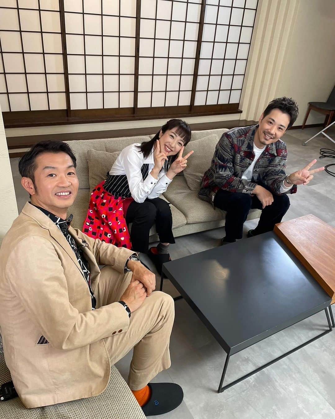 大抜卓人のインスタグラム：「読売テレビ「ピーチCAFE」収録🎙️  もう9年目なんですね！ 僕は参加させていただいて 5年ほどになりますが 最初からびっくり居心地よく スタッフさんの雰囲気づくりに 毎回感謝の撮影を。  いつもありがとうございます！」