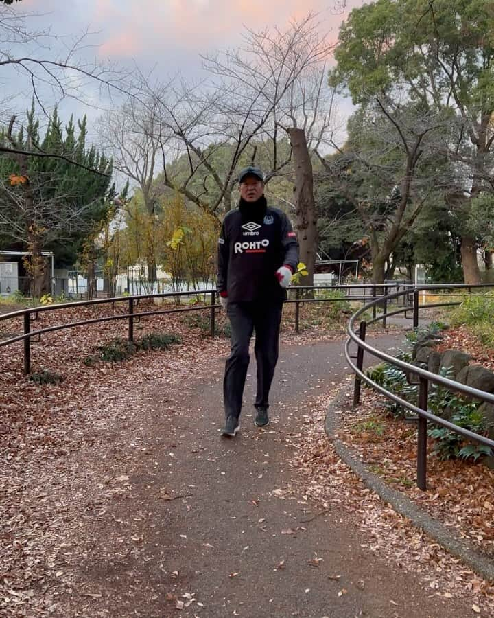 金石昭人のインスタグラム：「カネやん散歩🚶  まいどまいどのカネやん散歩😄 継続はチカラなりやで〜😁✌️  どや  #カネやん散歩 #継続は力なり  #いつまで続くか #いつまでもや #どや」