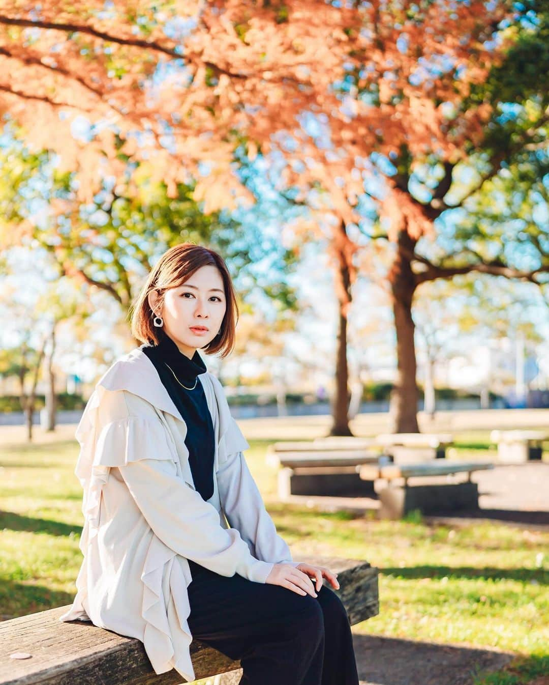 吉野史桜のインスタグラム：「in 水元公園  撮影　@genphotogenic   🍂🍂🍂🍂  #ポートレート  #ポートレート撮影  #水元公園  #秋  #紅葉」