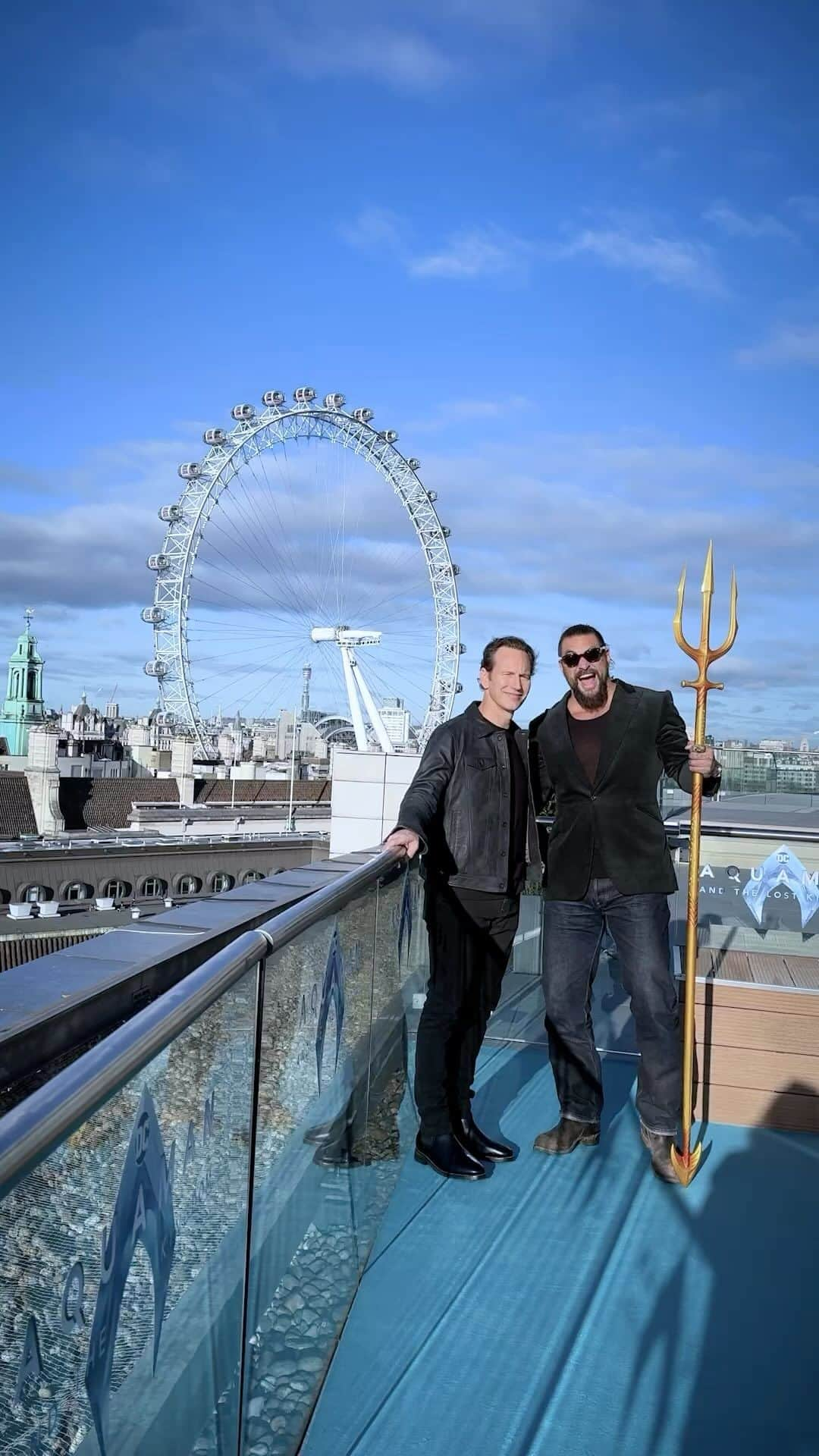 ジェイソン・モモアのインスタグラム：「Thank you, London! 🔱 Get tickets now to see #Aquaman and the Lost Kingdom only in theaters December 22.」