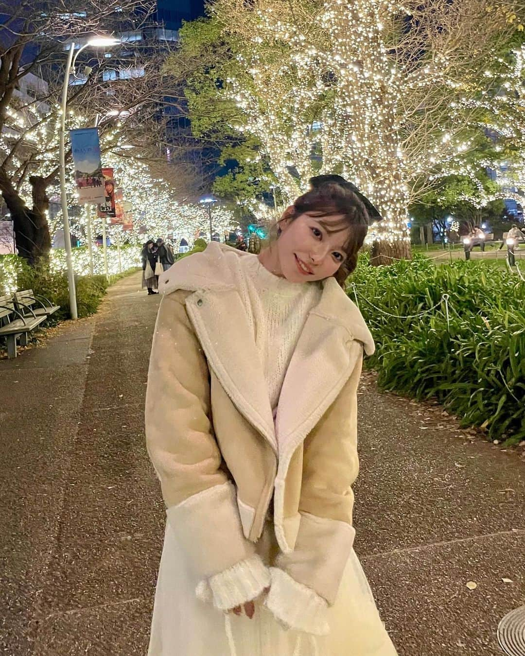 上原亜衣のインスタグラム：「イルミネーション大好き⭐️」