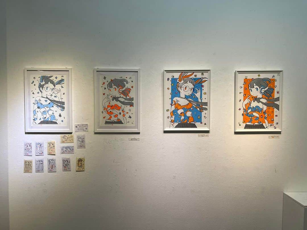 青木俊直のインスタグラム：「トランスポップギャラリーでの個展「fragment」の通販につきましてはトランスポップギャラリーまで直接メールでお問い合わせください！ 来週木曜日いっぱいが締め切りです！(ギャラリーのご好意で〆切伸ばしていただきました。) よろしくお願いします！ http://www.trancepop.jp/contact/contact.html」