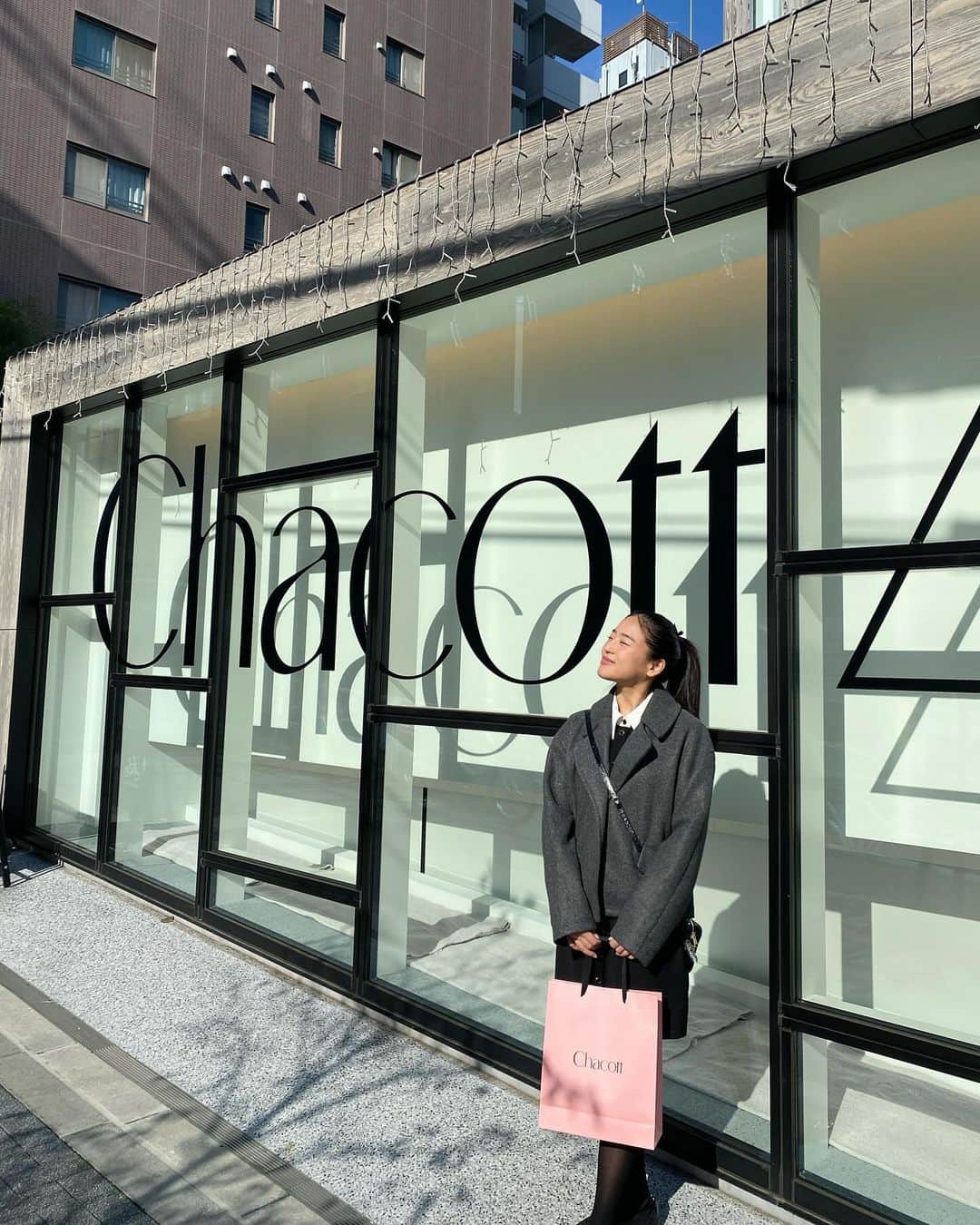 仲川遥香さんのインスタグラム写真 - (仲川遥香Instagram)「代官山のChacott本店行って来ました🩰 すごく広くてウキウキしました🤭💓 新しいレオタード買っちゃった！！！時間があったらカフェとかレストランも行きたかったのですが今回は残念ながら行けませんでした🫣 Hari ini aku belanja di Chacott . Chacott itu toko ballet tapi ada juga make up dan baju biasa juga🩰 Jadi makin semangat lantihan ballet deh heheh🤭  #indonesia #jakarta #japan #ballet #chacott #一時帰国 #ジャカルタ生活 #バレエ #大人バレエ #仲川遥香 #🩰」12月16日 12時53分 - haruuuu_chan