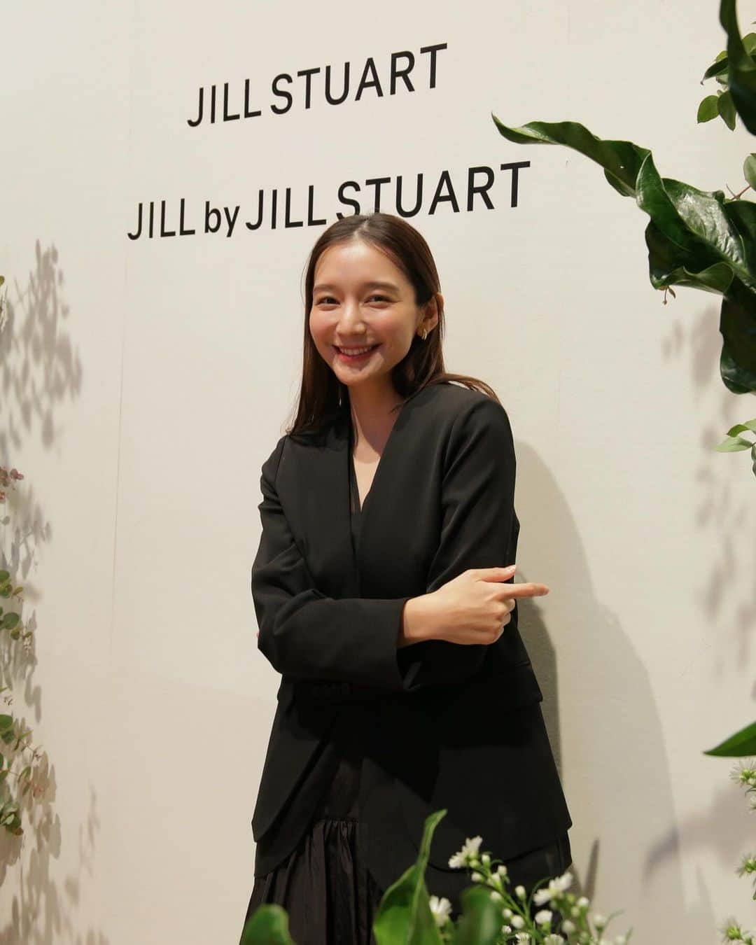 大西百合子さんのインスタグラム写真 - (大西百合子Instagram)「❤︎❤︎❤︎  - 2024ss - @jillstuart.jp  @jillbyjillstuart_official   #onishiyuriko #pr #JILL_24SS #JILLbyJILLSTUART #JILLby #ジルバイ #WJ_withJILLSTUART #JILLbyBASIC」12月16日 12時56分 - yurikooo_jpn