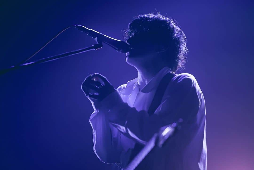 フレデリックさんのインスタグラム写真 - (フレデリックInstagram)「2023.12.15（金）Zepp Osaka Bayside 「FREDERHYTHM TOUR 2023-2024 " WELL 噛 ONE “」  #わらび餅の最初 #ドラマ #フレデリック #frederic #FRDC #frederhythm #フレデリズム photo by @nabespg」12月16日 13時49分 - frederigram