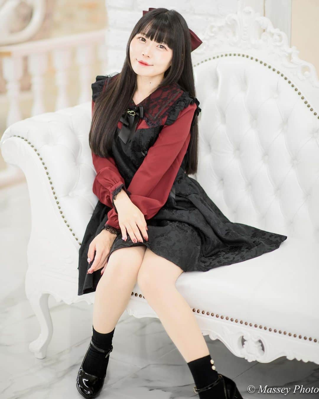 のインスタグラム：「. . . . 「STUDIO BAROQUE」で撮った写真です。 モデルは、さきちょこちゃんです。 It is a picture taken in the studio “STUDIO BAROQUE”. Her name is Sakichoko. . . #ポートレート #ポートレート女子 #ポートレートモデル #ポートレート撮影 #ポートレート部 #ポートレイト #ポトレ #ポートレートモデル撮影 #被写体 #被写体モデル #被写体女子 #写真部 #写真好きな人と繋がりたい #美女図鑑 #黒髪美女 #さきちょこ #可愛い女の子 #secrethoney #portrait #excellent_portraits #girlsphoto #lovers_nippon_portrait #portrait_perfection #portraitphotography #japanesegirl #japanesemodel #tokyogirl #good_portraits_world #모델촬영 #인물사진」