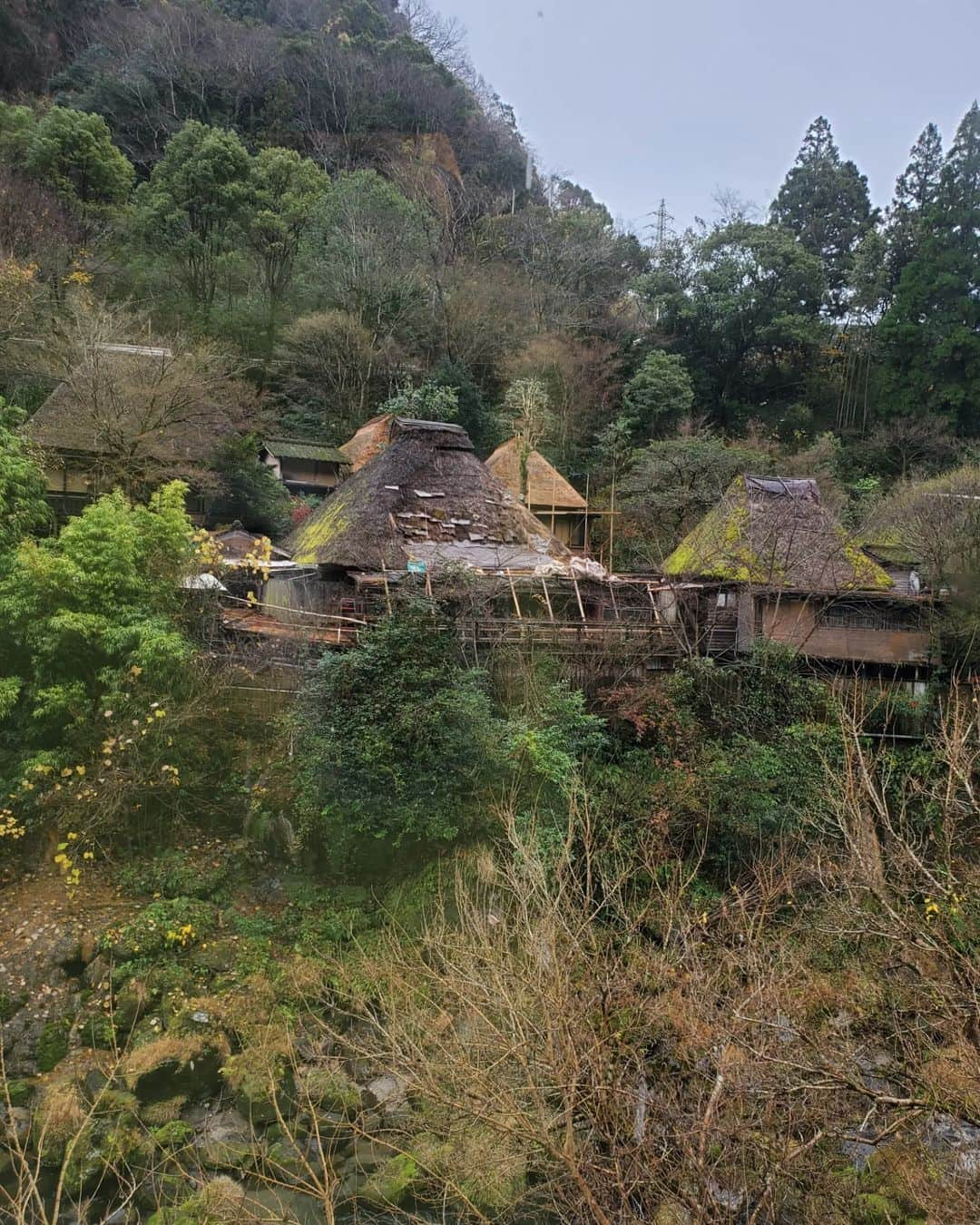 植松晃士のインスタグラム：「雨の霧島　#温泉 ❤️🤭」