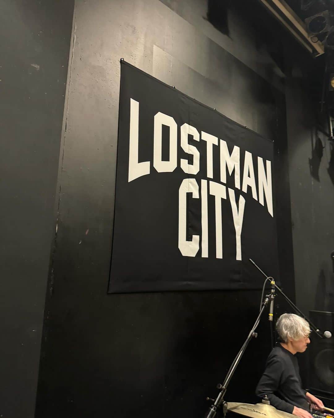 有江嘉典のインスタグラム：「本日はコレ。 LOSTMAN GO TO CITY 2023-24  15本目。水戸 LIGHT HOUSE  間があいてちょっとお久しぶり。 本日も楽しみます！どうぞよろしくお願い致します！  #thepillows」