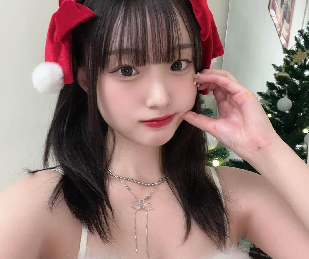 じゅんなさんのインスタグラム写真 - (じゅんなInstagram)「셀카‪🫶🏻🤍 #xmas  #santa  #fyp  #셀카」12月16日 17時23分 - junnadayoo