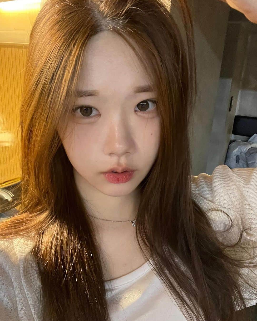 CLASS:yさんのインスタグラム写真 - (CLASS:yInstagram)「[#채원]   틀린 그림 찾기!😎  #CLASSy #클라씨 #CHAEWON」12月16日 19時02分 - m25_classy