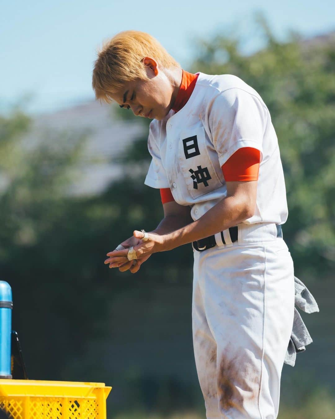 菅生新樹のインスタグラム：「日曜劇場 #下剋上球児   いよいよ明日、最終回です⚾️🔥  日沖が1人で頑張ってた野球部が、ベンチに1人しかいなかったあの越山が。  次は決勝戦です。  お時間ある方は1話から振り返ってみてください。  それぞれ成長してる部分が違うはずです。  自分の好きなシーンだけでも見返してみてください。  より最終回が素敵に感じると思います。  リアタイ必須ですよ！！！  お楽しみに！！  #本当に寂しい  #終わりがあればまた始まりがある  #日本一の下剋上 #日沖誠 #菅生新樹」