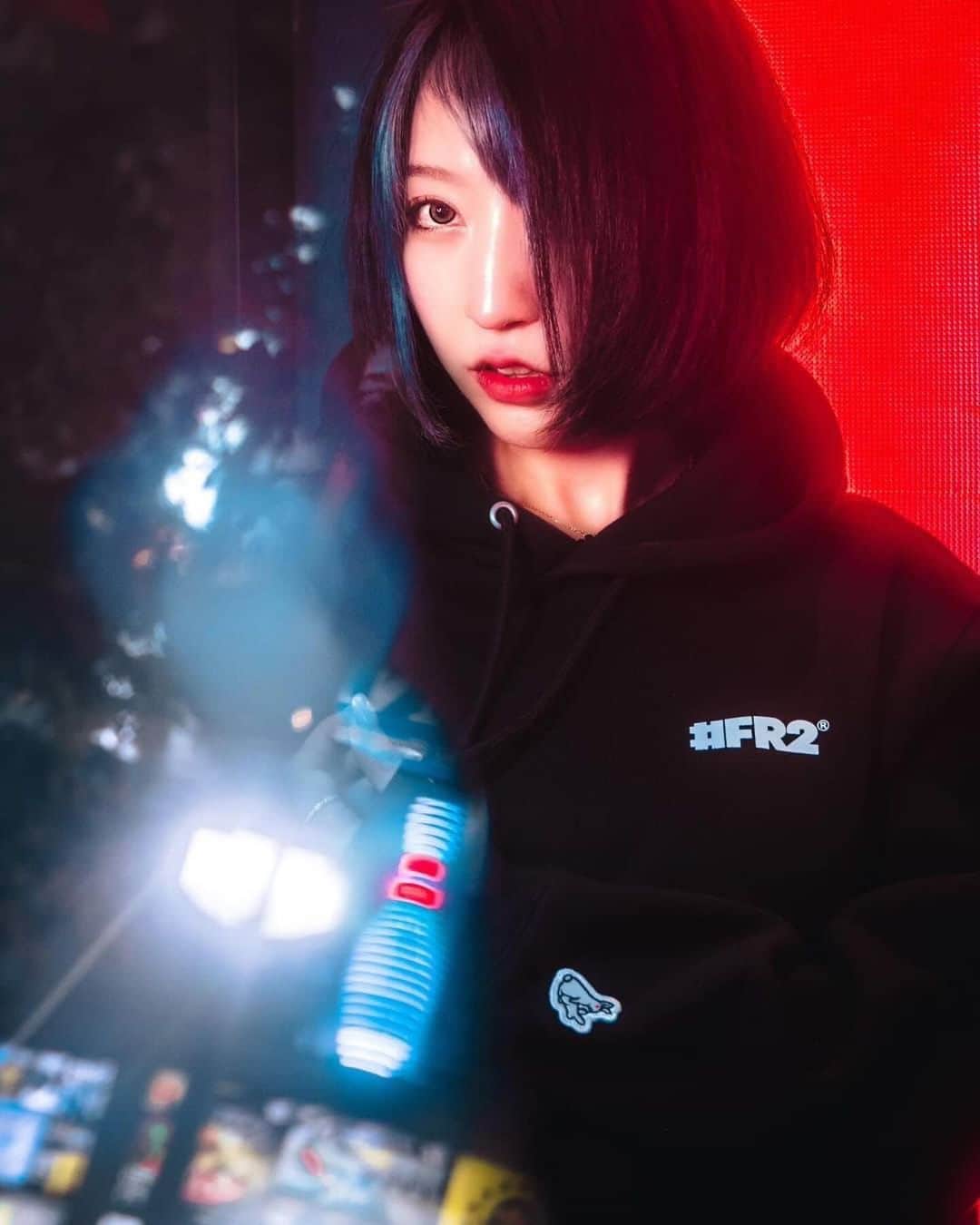 #FR2さんのインスタグラム写真 - (#FR2Instagram)「Every day is a new day.  "FXXKING RABBITS Embroidery Hoodie"  Available Now.  We ship worldwide.  Photo by @rkrkrk   #FR2#fxxkingrabbits#頭狂色情兎」12月16日 19時45分 - fxxkingrabbits