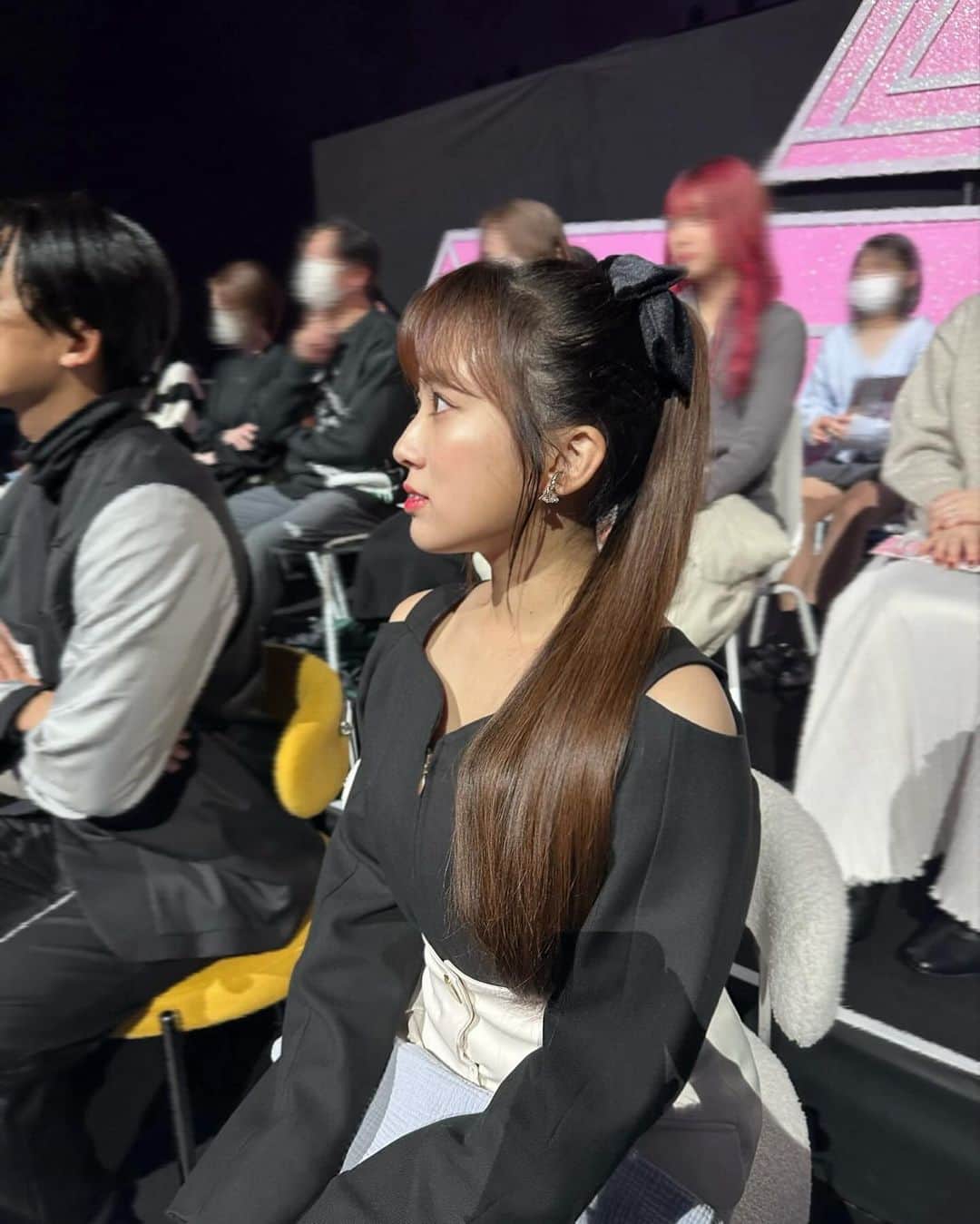 矢吹奈子さんのインスタグラム写真 - (矢吹奈子Instagram)「PRODUCE101 JAPAN THE GIRLS FINAL 拝見させていただきました🎤  自分があのステージに立っている時を思い出しました💭 番組が始まってからこれまで、楽しいこともあれば、本当にたくさん悩んだり、上手くいかなくて悔しい思いをしたこともあったと思います。 でも今日のステージに立ってる練習生の皆さんは本当にキラキラ輝いてて… このオーディションにかける想い、これまでの努力がギュッと詰まった素敵なステージだったと思います🌸 本当にお疲れ様でした！  そして、直後の緊急生配信SPもありがとうございました✨ ME:I、そして今回は惜しくもデビューを逃してしまった練習生の皆さんの応援を、これからもよろしくお願いします😊」12月16日 20時24分 - 75_yabuki