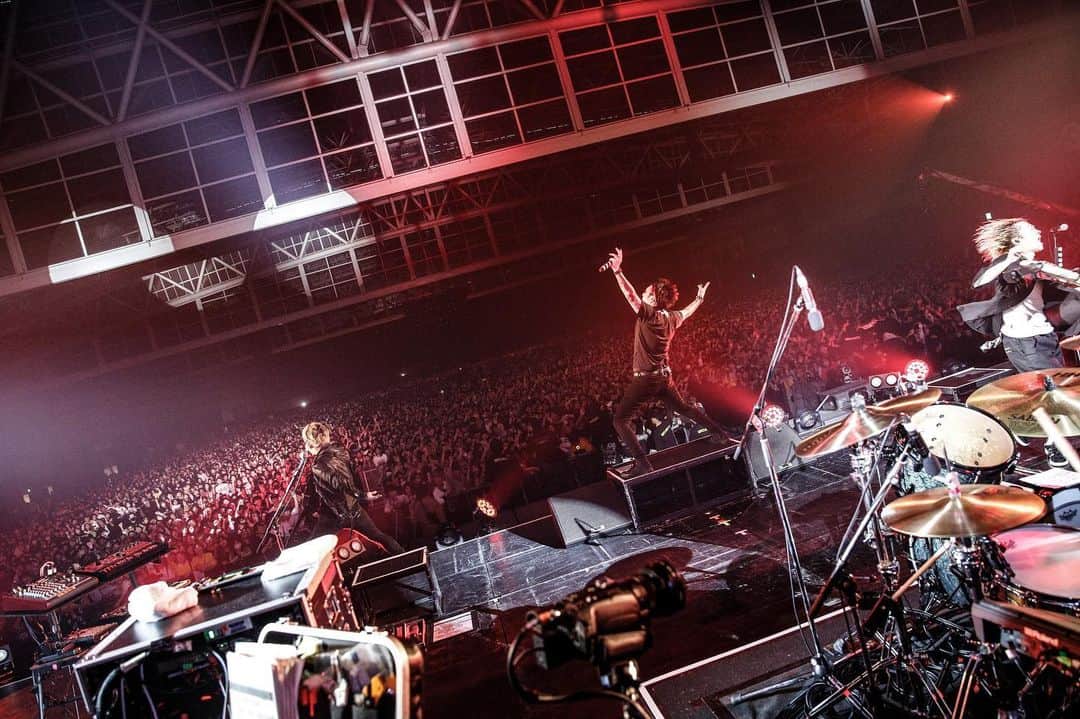 MAH さんのインスタグラム写真 - (MAH Instagram)「MERRY ROCK PARADE 2023 at Port Messe Nagoya.  #SiM #メリロ  📸 @koheisuzukiphoto」12月16日 21時09分 - mahfromsim