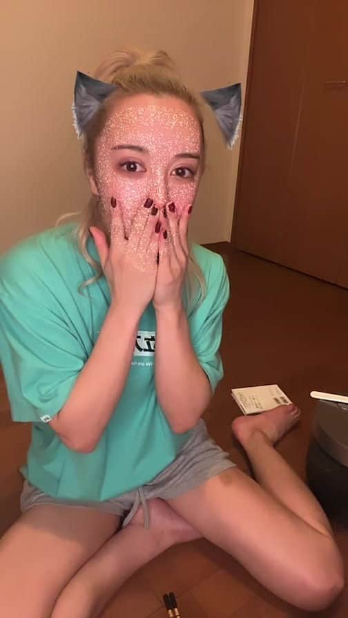 ティファニーのインスタグラム：「ご飯炊けたーーー！」