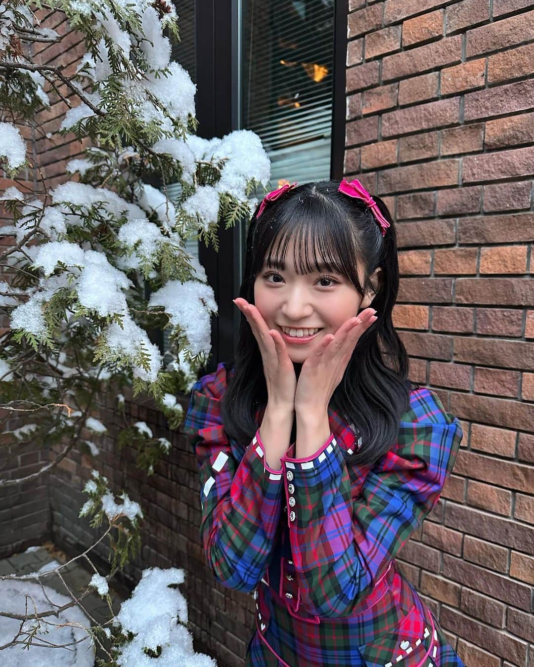 山内瑞葵のインスタグラム：「. ୨୧┈┈┈┈┈┈┈┈┈┈୨୧ . 全国ファンミーティングin北海道🌽🍦🐄 . 北海道の雪ふわふわで感動した！ 寒い中お越しいただきありがとうございました！！ . ୨୧┈┈┈┈┈┈┈┈┈┈୨୧」