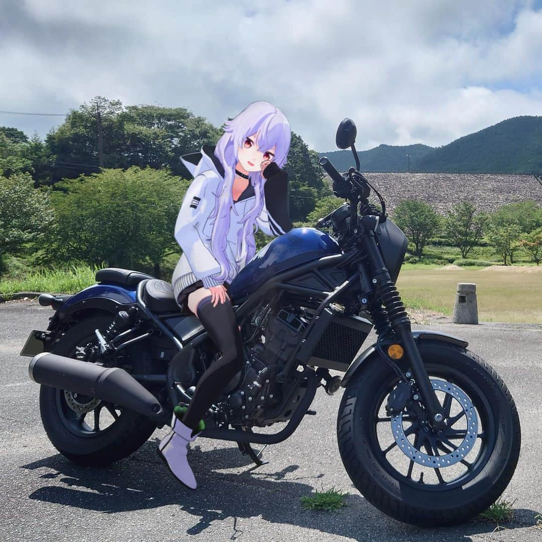 アズマリムさんのインスタグラム写真 - (アズマリムInstagram)「#またがリム #matagalim🛵  🛵Today's Motorcycle Twitter ID Kensn_ HONDA Rebel 250 S Edition  ━━━━━━━━━━━━━  👉 What is #matagalim Azulim going to ride on your motorcycle. You can step over it! If you are a senpai who says,#matagalim, please post it!📪💕  またがリムしても良いよ！という優しいセンパイ方は、#またがリム で投稿もしくはDM等で送ってくれると嬉しいです🐈✨  #honda #hondamotorcycles #rebel #rebel250 #rebel250sedition #レブル #レブル250 #レブル250sエディション #250cc #motorcycle #motorcyclelife #sepedamotor #バイク女子 #バイクのある風景 #バイク写真部」12月16日 21時38分 - azuma_lim