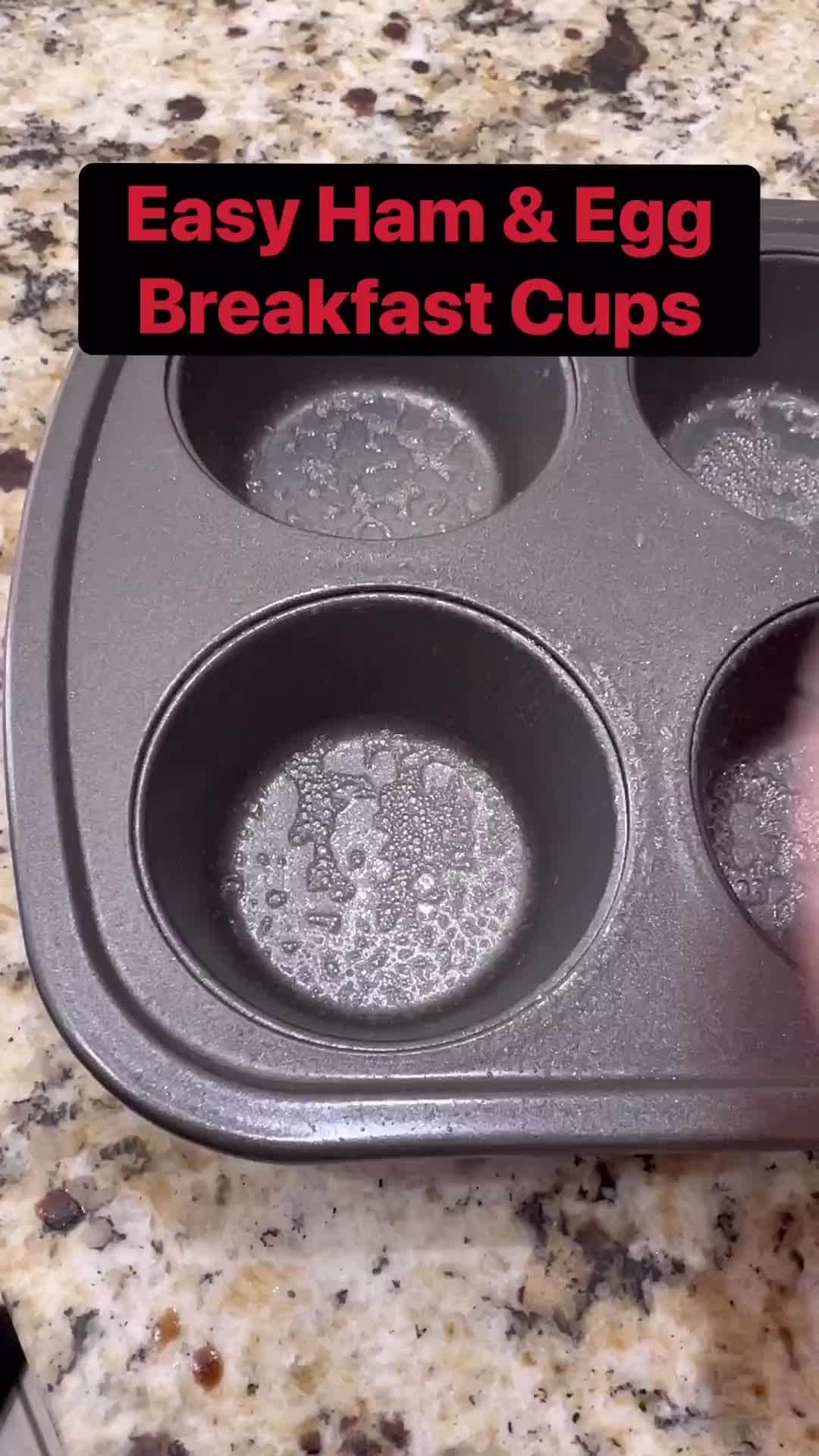 Flavorgod Seasoningsのインスタグラム：「Easy Ham & Egg Breakfast Cups! Using Flavor God Pizza Seasoning! 🍳 #recipe #breakfast #cook」