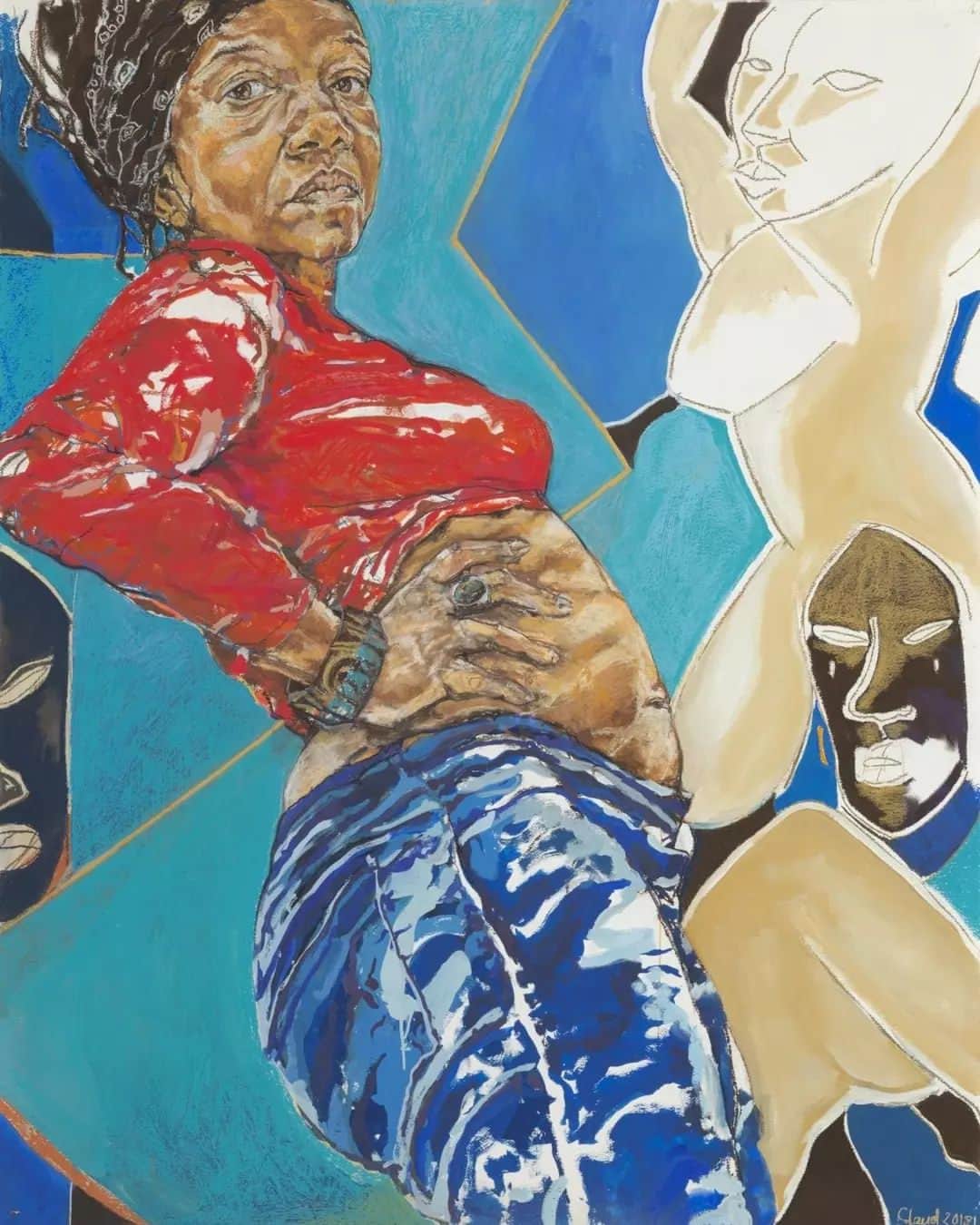 テート・ギャラリーのインスタグラム：「Artist Claudette Johnson uses painting and drawing to explore representations of Black women, usually working from life onto large sheets of paper taped to her studio wall. 🎨  To create this work, Johnson drew herself using a small mirror on a low chair. She gazes directly down on us, at an angle that heightens her confident stance. She has said, ‘I’m interested in giving space to Blackwomen presence. A presence which has been distorted, hidden and denied.’ The masked figures in the background reclaim the often-unacknowledged inspiration of African art on white Western artists. By referring to the masks as ‘African’, Johnson draws attention to art history’s failure to record the names, or even the nationalities of the artists of these influential works.  See Claudette Johnson's ‘Standing Figure with African Masks’ on display in the @Courtauld Gallery’s spellbinding show ‘Claudette Johnson: Presence’. Until 14 January 2024.」