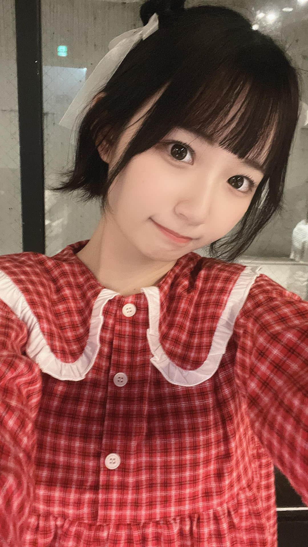 音井結衣のインスタグラム：「はーと! ♡o｡+..:*♡o｡+..:*♡o｡+..:*♡o｡+..:*♡o｡+..:* #asobisystem #reels #instareels  #アイドル  #idol  #アイドル前髪 #cosplay #ボブ #cosplaygirl  #japanesegirl  #animegirl  #instagood  #likestagram  #uwu  #量産型ヲタク  #ヲタク  #アイドルヲタク #kawaiigirl  #kawaiifashion  #随手拍 #instadaily  #ootd #tiktok #每日穿搭 #tiktokers #tiktokjapan  #jk  #自撮り  #selfie」