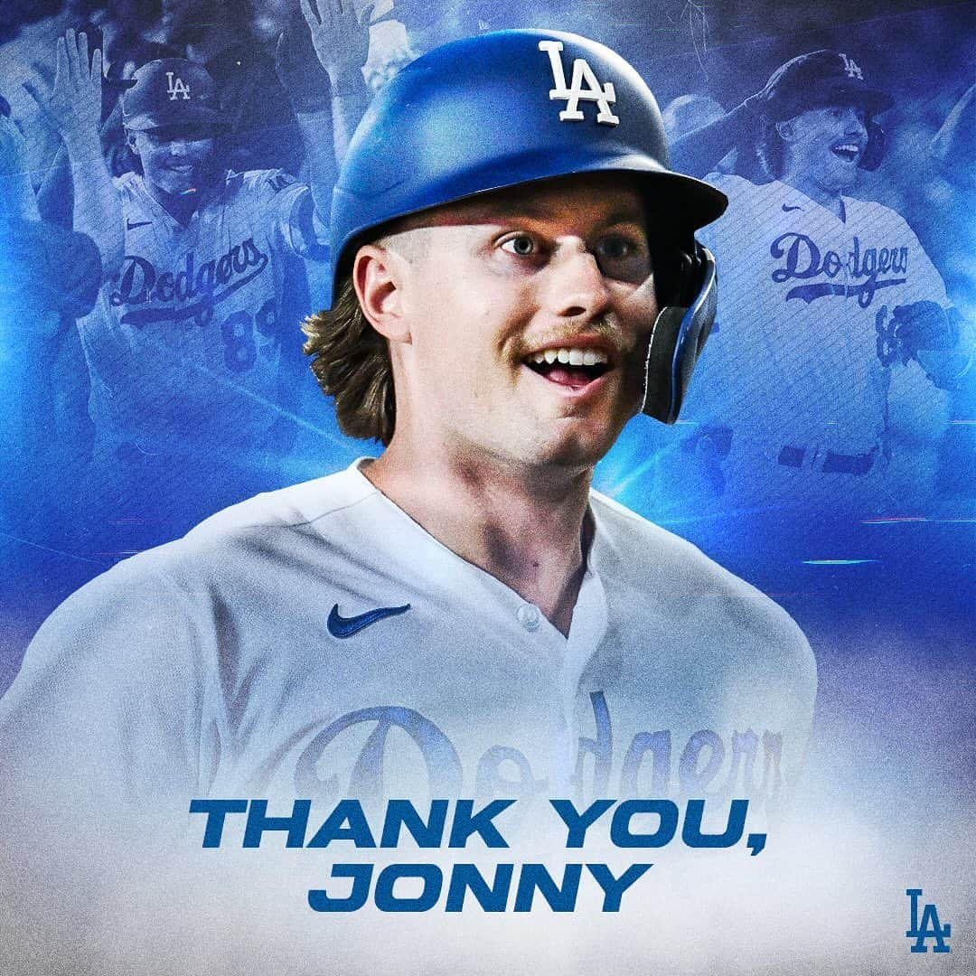 Los Angeles Dodgersさんのインスタグラム写真 - (Los Angeles DodgersInstagram)「Thank you, Ryan and Jonny for everything you’ve done for the team. We wish you the best of luck in Tampa Bay.」12月17日 3時55分 - dodgers