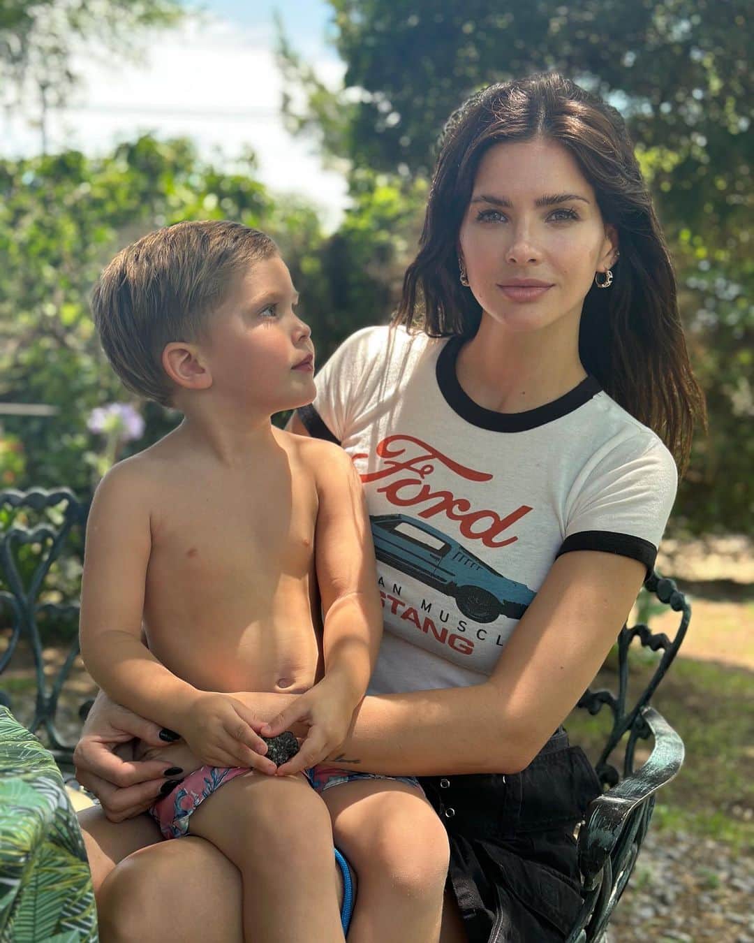 China Suarezのインスタグラム：「Tarde mágica ❤️」