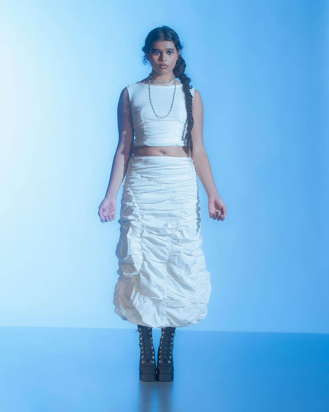 UNIFさんのインスタグラム写真 - (UNIFInstagram)「@vishwachitnis in the white Aura Top, Muli Skirt and Musidora Boot」12月17日 5時17分 - unif