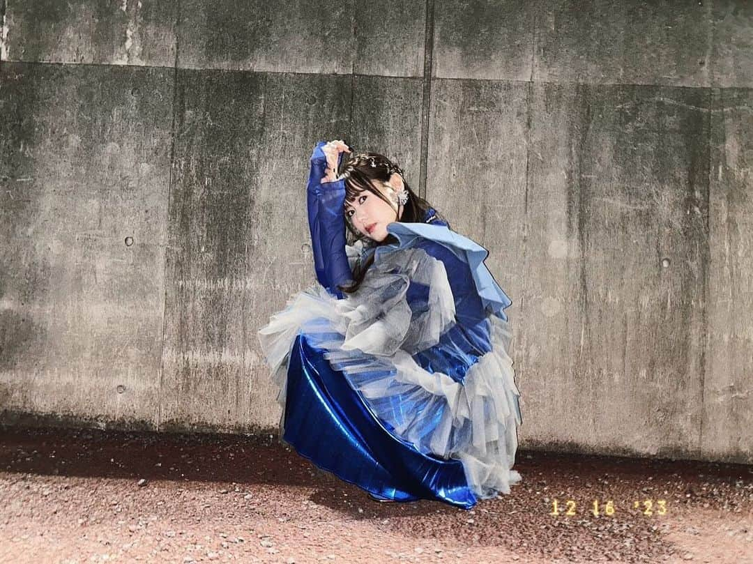 唐沢美帆さんのインスタグラム写真 - (唐沢美帆Instagram)「✮  転生したらスライムだった件 転スラ10thライブ 2023.12.16 松戸森のホール  どの曲も 一言ずつ噛み締めながら 抱きしめるように歌いました 私が紡いできた言葉もきっと "転スラの一部"だから  沢山の声援と愛をありがとうございました リムルの旅はまだまだ続きます… これからも応援宜しくお願いします！  ♪ 黎明 ♪ Storyteller (TVsize) ♪ Another colony (TVsize) ♪ 浄歌 (Movie size) ♪ 僕の中の君へ(TVsize)  #TRUEさん #唐沢美帆 #anime #anisong  #アニメソング  #転スラ #転スライブ #転生したらスライムだった件」12月17日 8時20分 - miho_karasawa