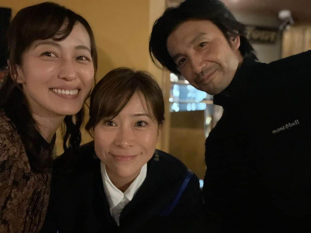 及川奈央さんのインスタグラム写真 - (及川奈央Instagram)「映画 #心のありか 初日に御来場いただいた方々の中から、数枚。  #大森ヒロシ さん& #國井舞姫 ちゃん♩  #武井ドンゲバビー さん·͜· ︎︎ 八重さん&みっちーさん と❁*.ﾟ  皆様お忙しい中ありがとうございました！」12月17日 9時06分 - naooikawa