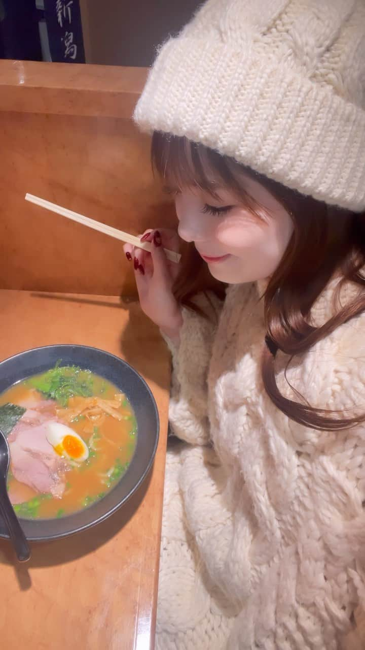 詩島萌々のインスタグラム：「ㅤㅤㅤㅤㅤㅤㅤㅤㅤㅤㅤㅤㅤ 🤭🍜🫶🏻」