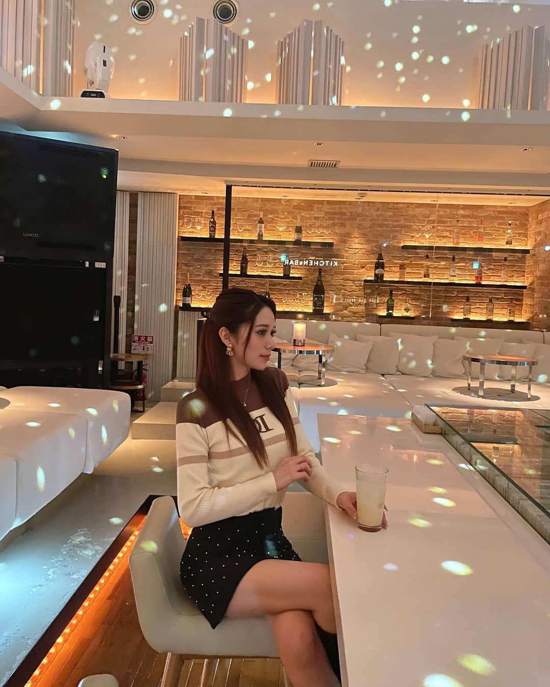 川猿てるみのインスタグラム：「. ここの夜カフェが可愛くてまた行きたい🤎」