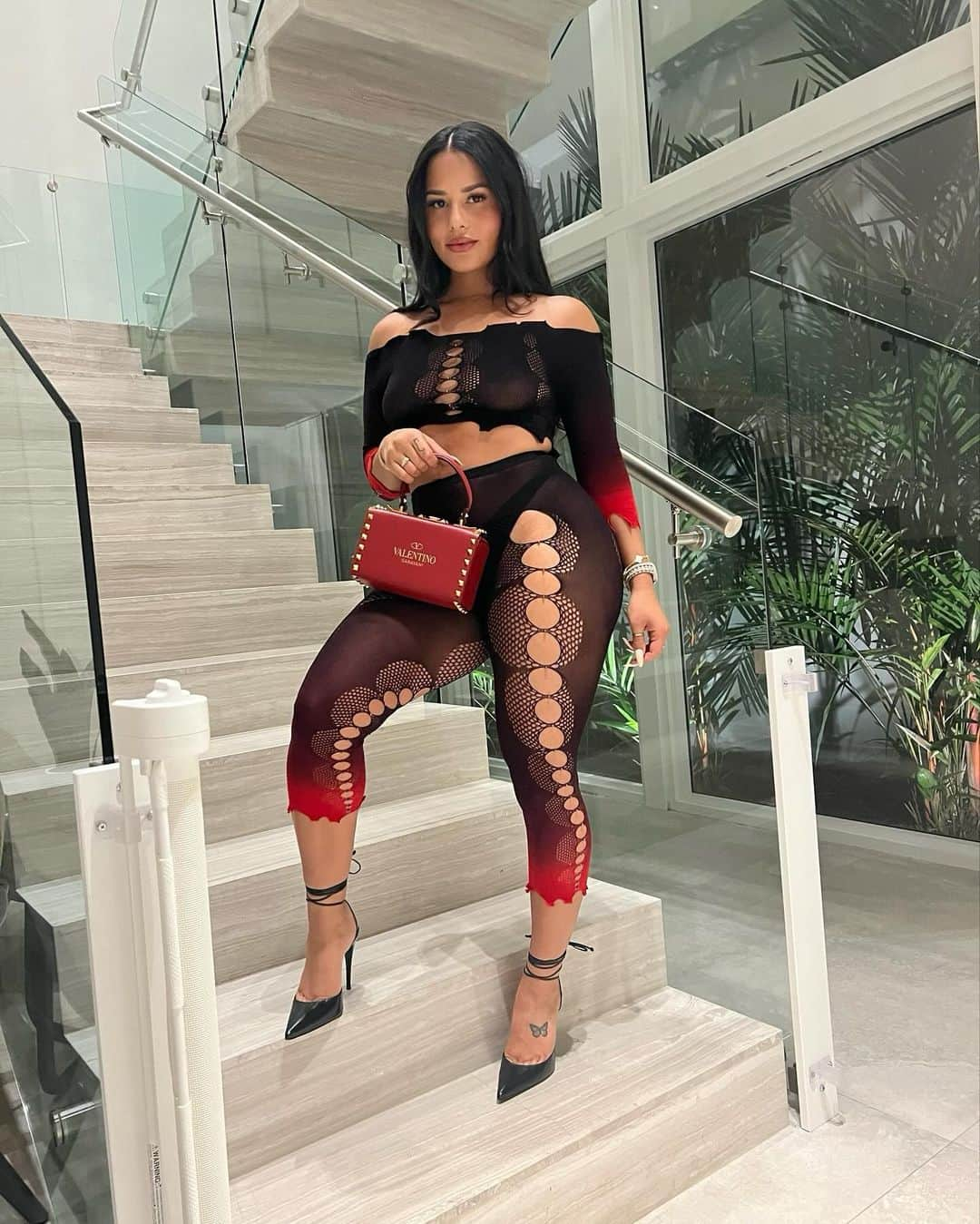 Katya Elise Henryさんのインスタグラム写真 - (Katya Elise HenryInstagram)「girls just wanna have fun 💋」12月17日 11時34分 - katyaelisehenry