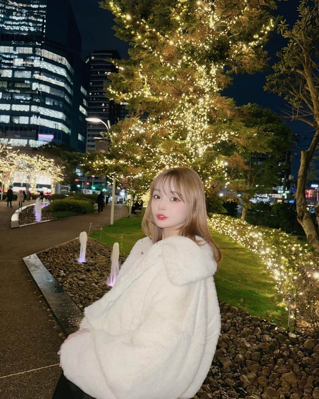 白石佑梨亜さんのインスタグラム写真 - (白石佑梨亜Instagram)「イルミネーション🎄✨ 一緒に見たいね🌟」12月17日 20時35分 - yuria.1