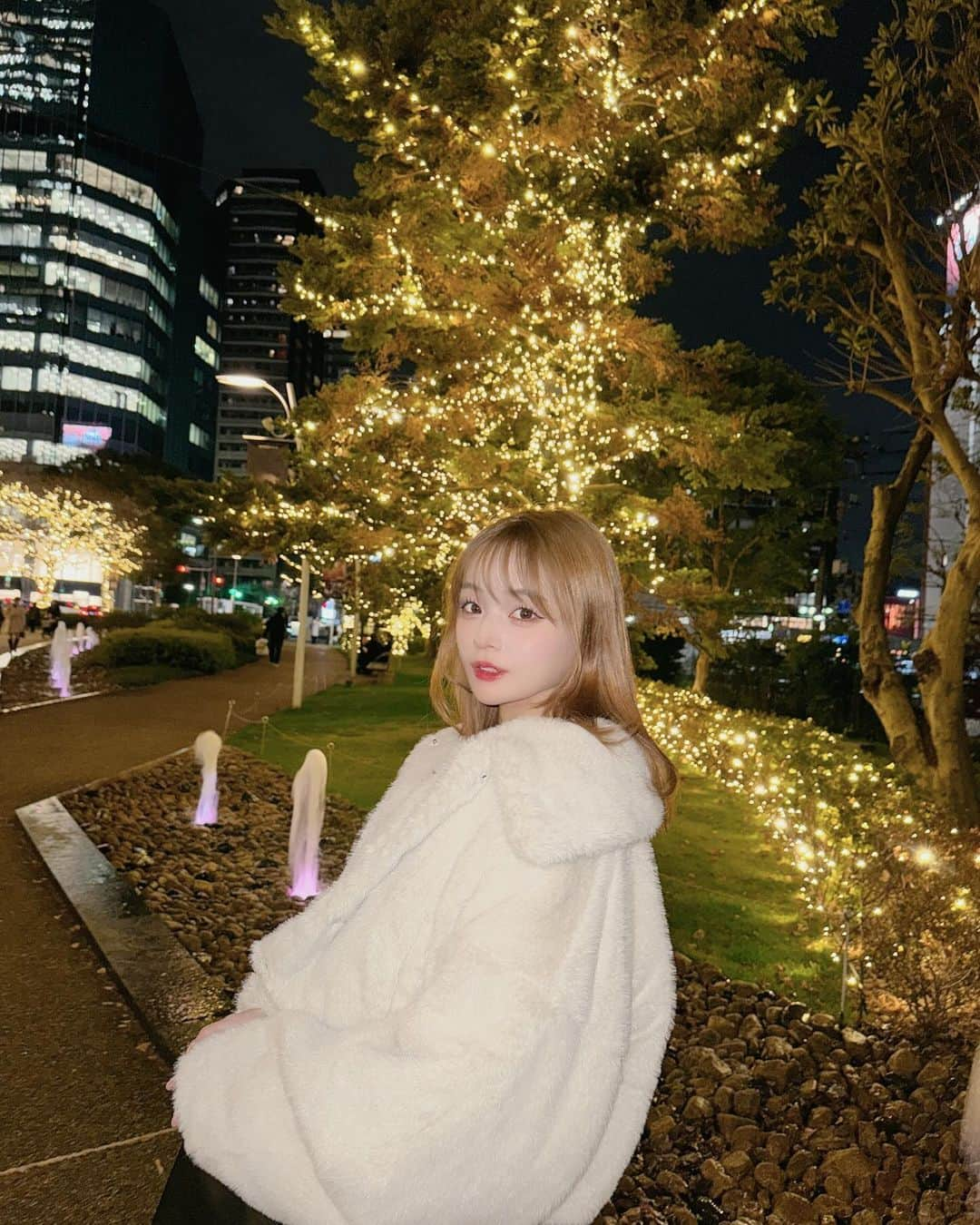 白石佑梨亜さんのインスタグラム写真 - (白石佑梨亜Instagram)「イルミネーション🎄✨ 一緒に見たいね🌟」12月17日 20時35分 - yuria.1