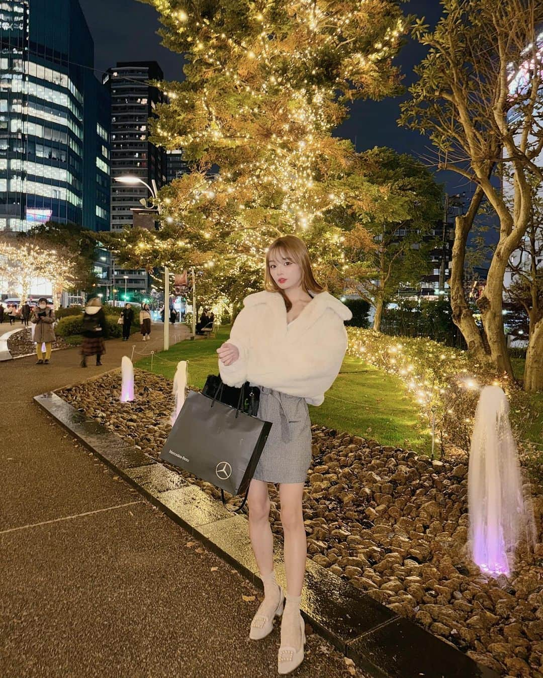 白石佑梨亜さんのインスタグラム写真 - (白石佑梨亜Instagram)「イルミネーション🎄✨ 一緒に見たいね🌟」12月17日 20時35分 - yuria.1