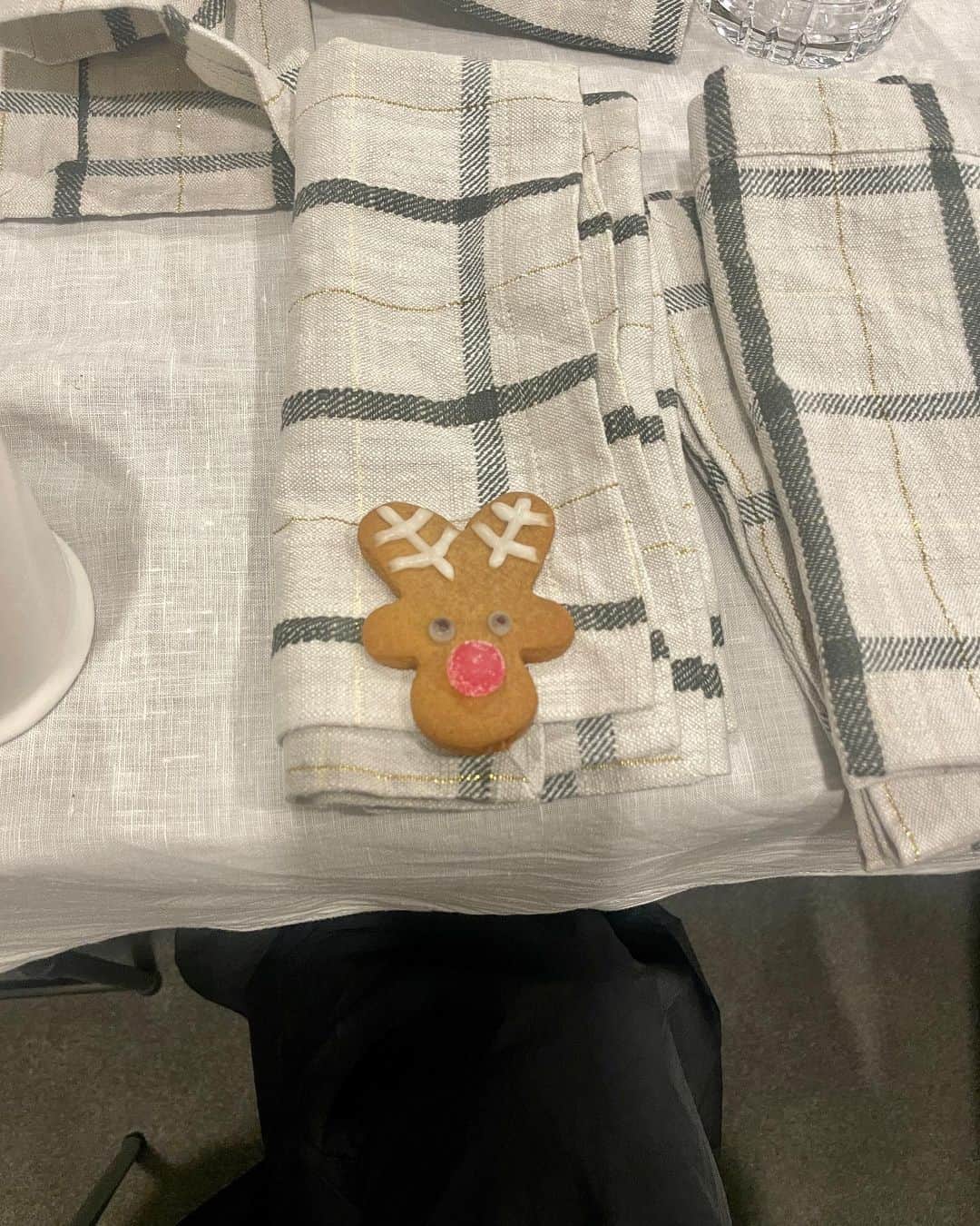 中島早貴さんのインスタグラム写真 - (中島早貴Instagram)「Christmas has arrived 🎄  昨日はホストファザーファミリー大集合で クリスマスパーティーをしてきました💓  このクオリティーを家で開いちゃうところが素敵すぎるなぁって。 こんな素敵なパーティーに参加できて幸せです🥺💓  I had such a wonderful Christmas party with beautiful my host family 🥺  There was a whole family on my host father’s side ♡ I was like can I join the party? Really?Why everyone is so kind to me???😭 Thank you for having me and talking to me kindly 😭 I'm so happy 😭💓💓💓  #語学留学生 #NewZealand #NZ #アウトプット日記」12月17日 17時46分 - saki__nakajima__uf