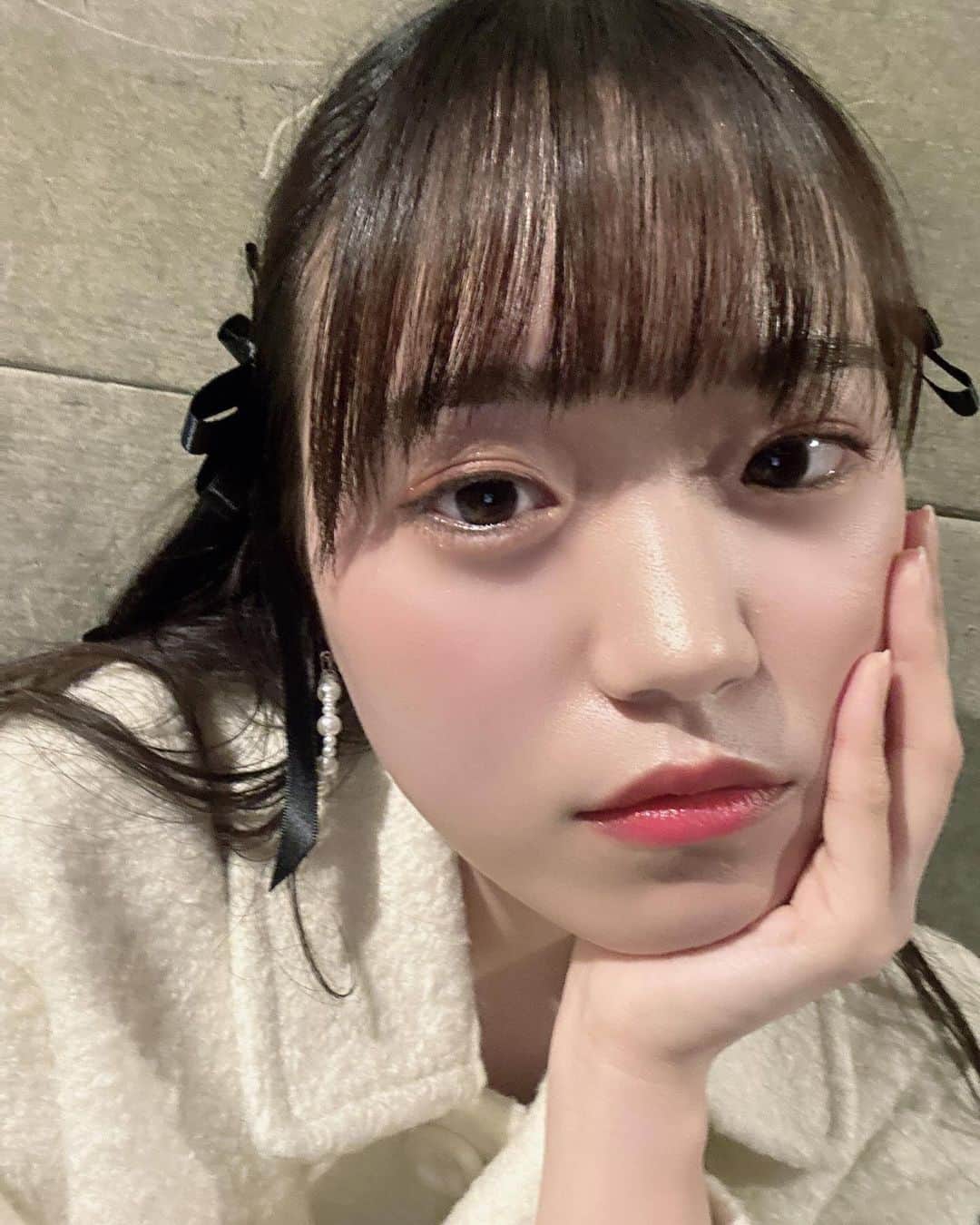 伊藤千由李さんのインスタグラム写真 - (伊藤千由李Instagram)「.  もうすぐクリスマス〜☃️  イルミネーションでキラキラしてるね✨  素敵なクリスマスからのお正月をみんな過ごしてね〜💛」12月17日 18時29分 - chiyuri_ito_official