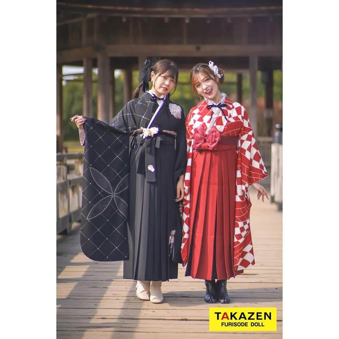 TAKAZENさんのインスタグラム写真 - (TAKAZENInstagram)「スタッフコーディネート紹介❄️💞 先日奈良に行って袴の撮影をしてきました🦌♡  おしゃれなモダン袴は今のトレンドワード！！！ 周りと差をつける自分だけのおしゃれで 目立っちゃお^_^💘👍🏻  ご来店のご予約DMからでも🆗です！ ・－・－・－・－・－・－・－・－・－・ TAKAZEN梅田本店 ☎︎ 0120-399-711  #takazen#タカゼン #furisodedoll #フリソデドール #成人式#卒業式 #振袖#袴 #前撮り#成人式前撮り #袴前撮り #ヘアアレンジ#ヘアメイク #ヘアセット #振袖レンタル断トツNO1 #成人式振袖断トツNO1 #振袖レンタル大阪 #大阪振袖レンタル #振袖レンタル #成人式ヘア #振袖ヘア #振袖ヘアアレンジ #振袖髪型 #振袖コーデ #ハタチ #卒業式ヘア  #大阪梅田振袖 #梅田振袖 #レトロコーデ」12月17日 21時28分 - takazen_umeda