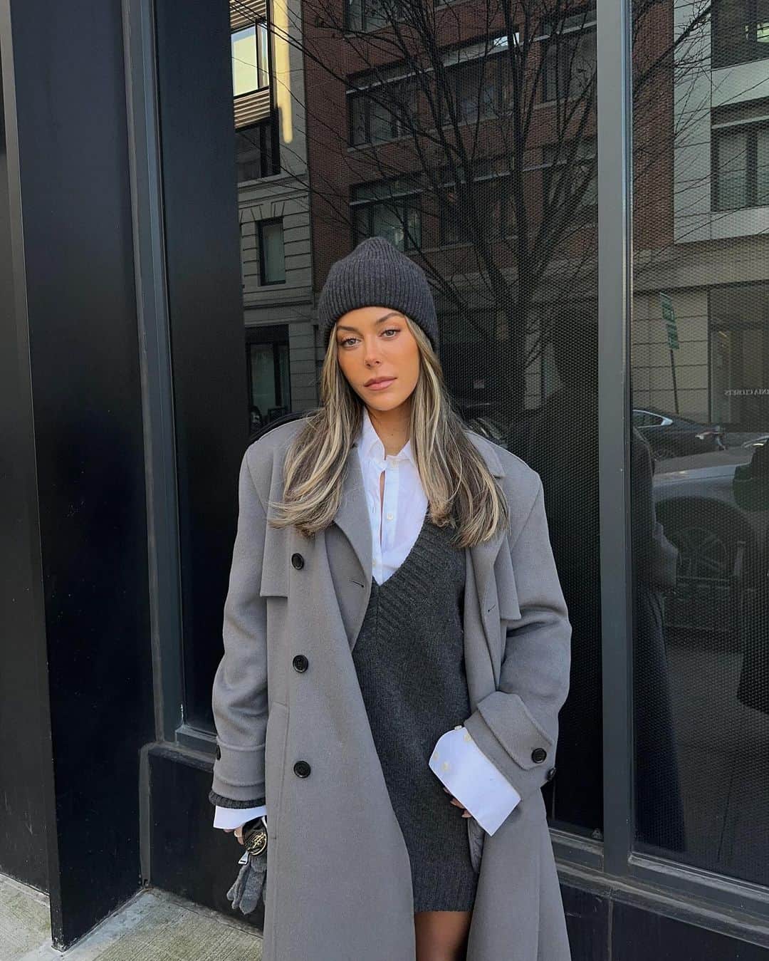 Bianca Ingrossoのインスタグラム：「The day I walked around New York without my heel for an entire day 😎」