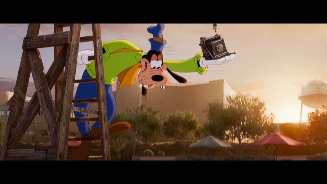 ウォルト・ディズニー・アニメーション・スタジオズのインスタグラム：「Bill Farmer has officially been Goofy for thirty-five years. See what happens when you give Goofy a camera in "Once Upon a Studio" on @disneyplus.」