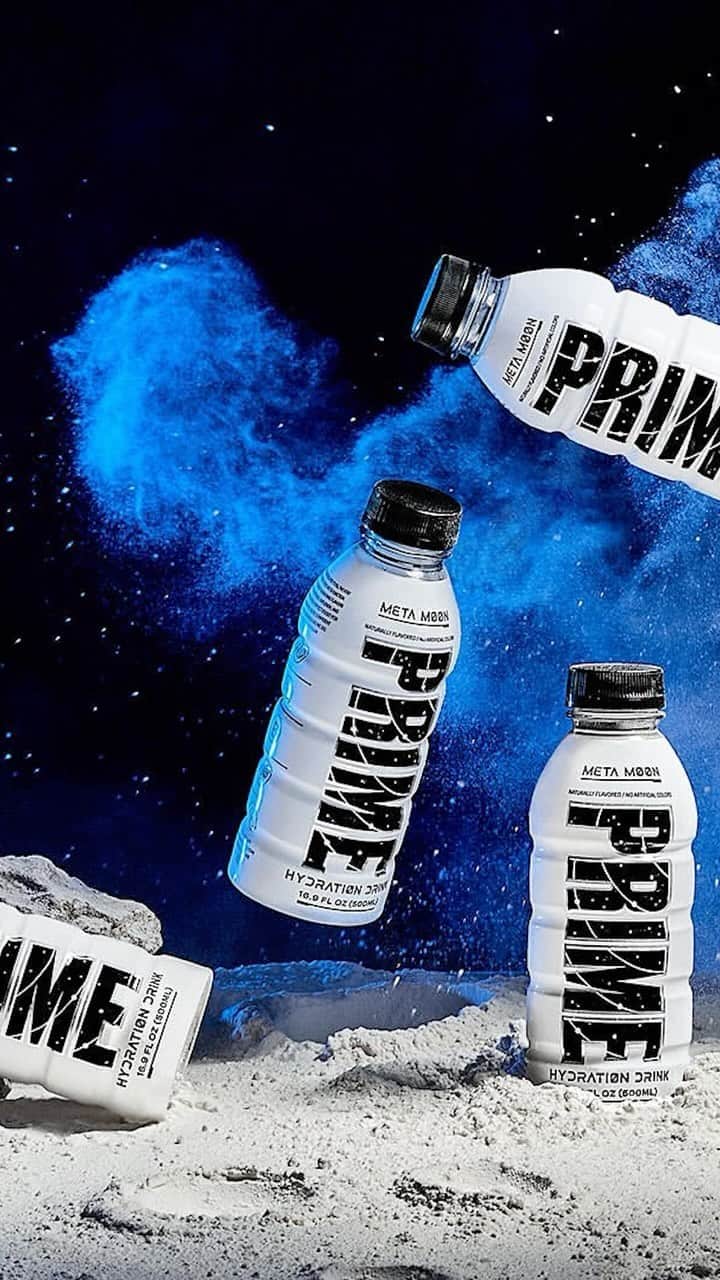 UFCのインスタグラム：「Day 4 of @DanaWhite’s #12DaysGiveaways is here!  You could win 4 tickets to an Arsenal game AND one year supply of @DrinkPrime!  Sign up now with the link in bio 🔗」