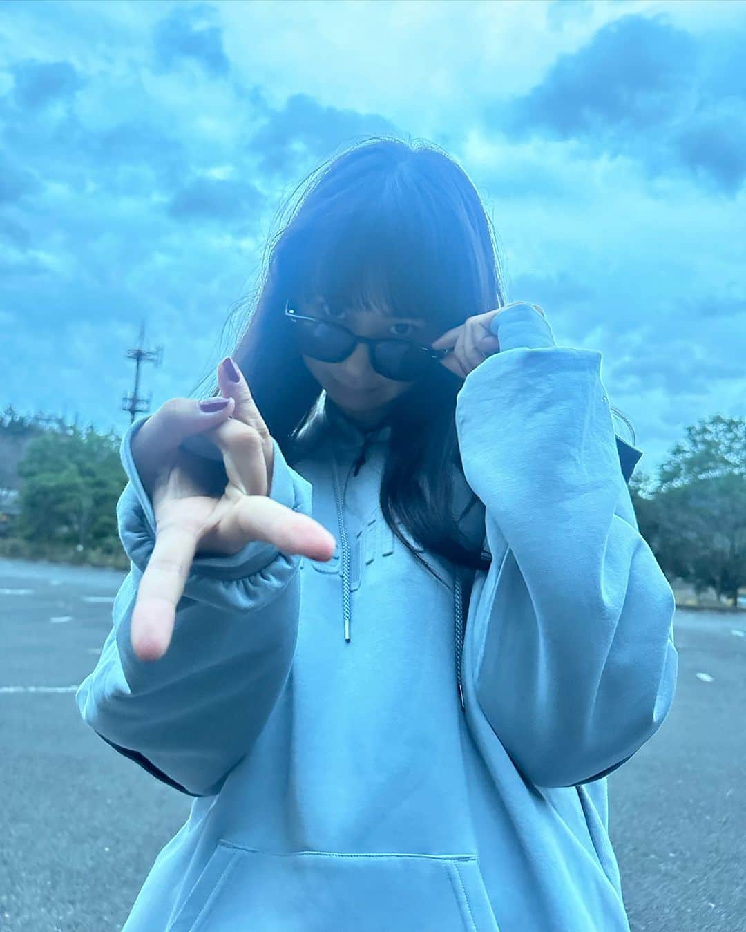 相沢菜々子のインスタグラム：「👕 @775xstyle」