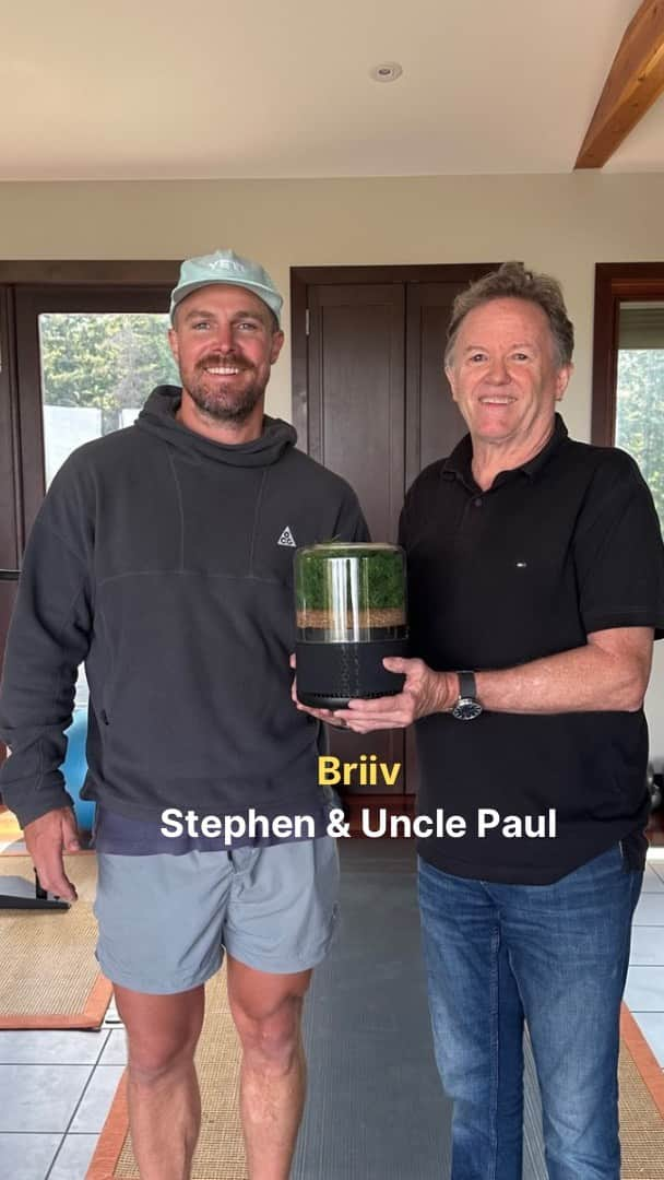 スティーヴン・アメルのインスタグラム：「My nephew, Stephen Amell, and our families got together back in the summer in British Columbia.  Stephen has been a big supporter of ecoMVMNT and invited me to share the benefits of the award-winning Briiv Air Purifier with his friends and followers.  Thank you, Stephen.  #airfilter #sustainable #airpurifier #plasticfree #cleanair #design #interiordesign #home #homedecor #petowner #familylife #healthyhome #wellbeing #sleep #stephenamell」