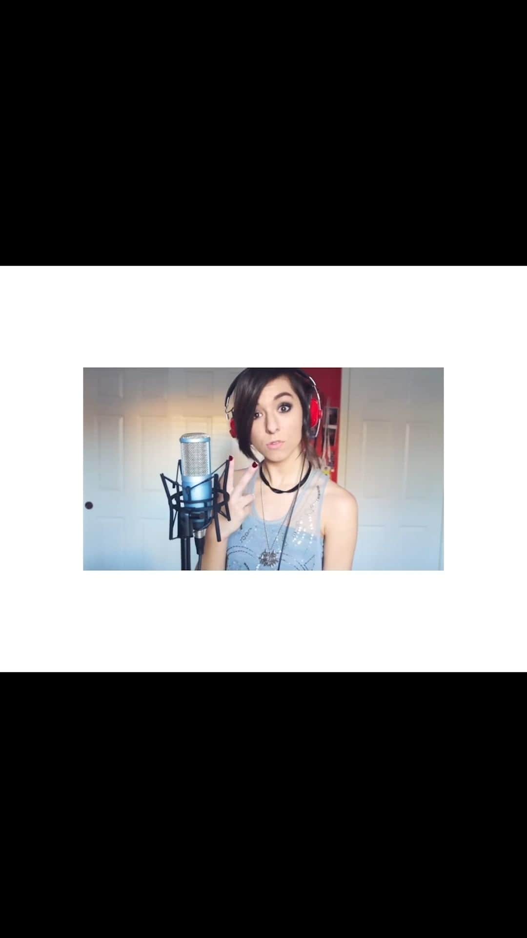 クリスティーナ・グリミーのインスタグラム：「This week’s #GrimmieThursday Throwback is this creative cover of Focus 💚」