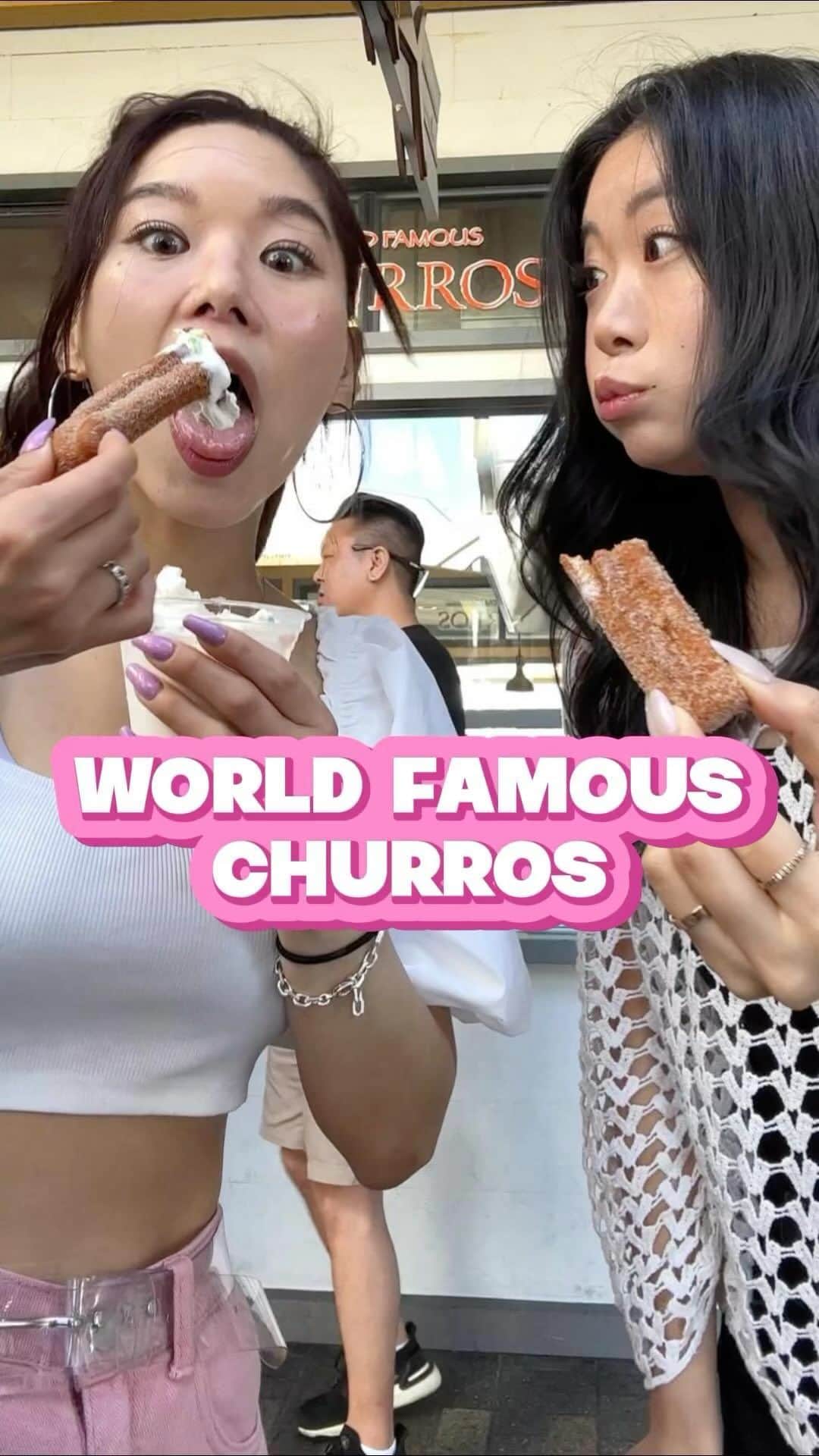 MINMIのインスタグラム：「World Famous Churros with the legendary Japanese Singer @minmidesu  #nomnomtwins #nomnom #worldfamouschurros #churros #redondobeachpier #food #mukbang #mukbangvideos #viralvideo  #eat #yummy #hungry #eatingshow」
