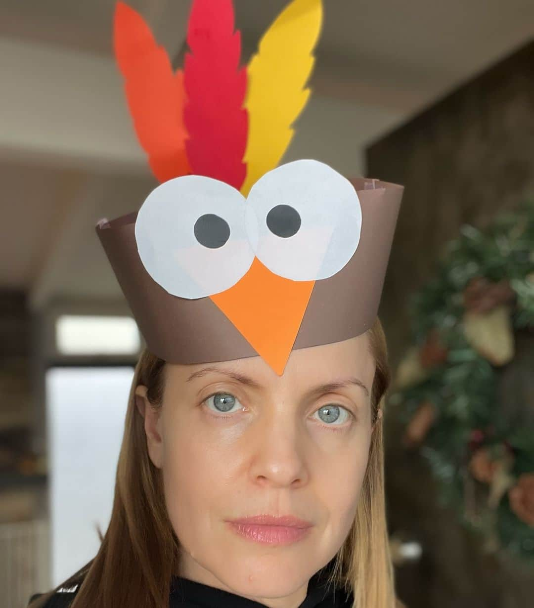 ミーナ・スヴァーリさんのインスタグラム写真 - (ミーナ・スヴァーリInstagram)「Happy Thanksgiving, y’all.  My son made this. 👌🏼🦃🧡✨」11月24日 9時18分 - menasuvari