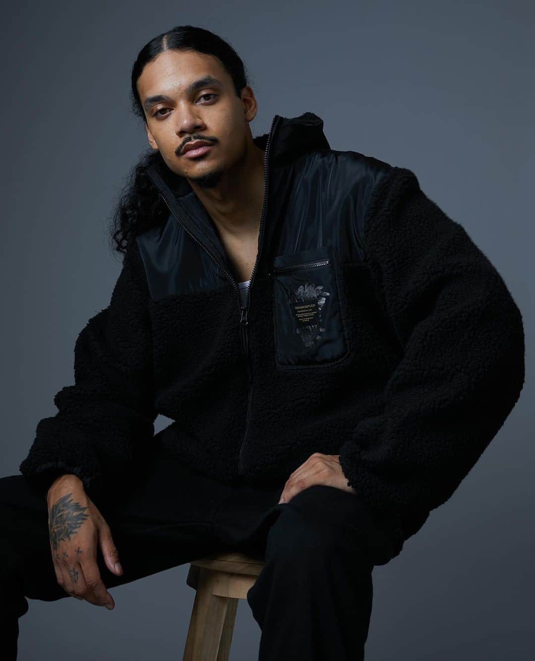 Crooks & Castlesのインスタグラム：「crooksncastles.com」